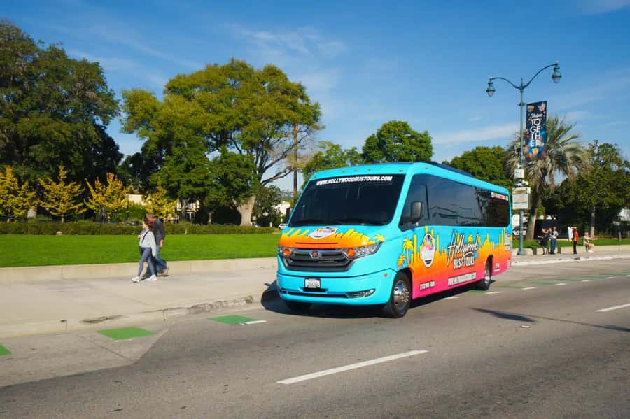 Los Angeles: Half-Day Best of LA Sightseeing Tour - Avenue of the Stars and the Hollywood Sign Photo Mission
