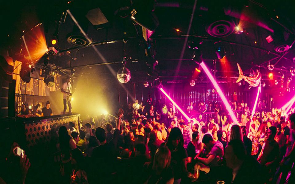 Los Angeles: Hollywood Club Crawl (No cover charges) - Who This Tour Fits Best (and Who Should Pass)
