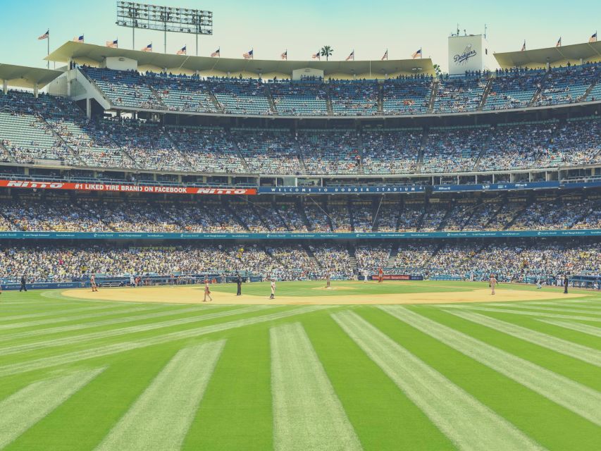 Los Angeles: LA Dodgers MLB Game Ticket at Dodger Stadium - Tickets, Seats, and Mobile Entry at the Gate