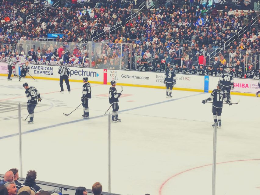 Los Angeles: LA Kings Ice Hockey Game Ticket - The Game Experience: Noise, Momentum, and Hockey You Can Feel