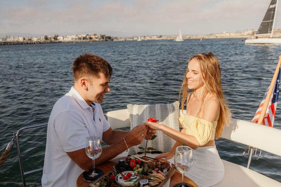 Los Angeles: Luxury Cruise with Wine, Cheese & Sea Lions - Rain or shine: what the weather changes (and what it doesn’t)
