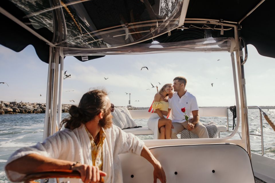 Los Angeles: Luxury Cruise with Wine, Cheese & Sea Lions - Comfort on board: small touches that make the ride feel personal