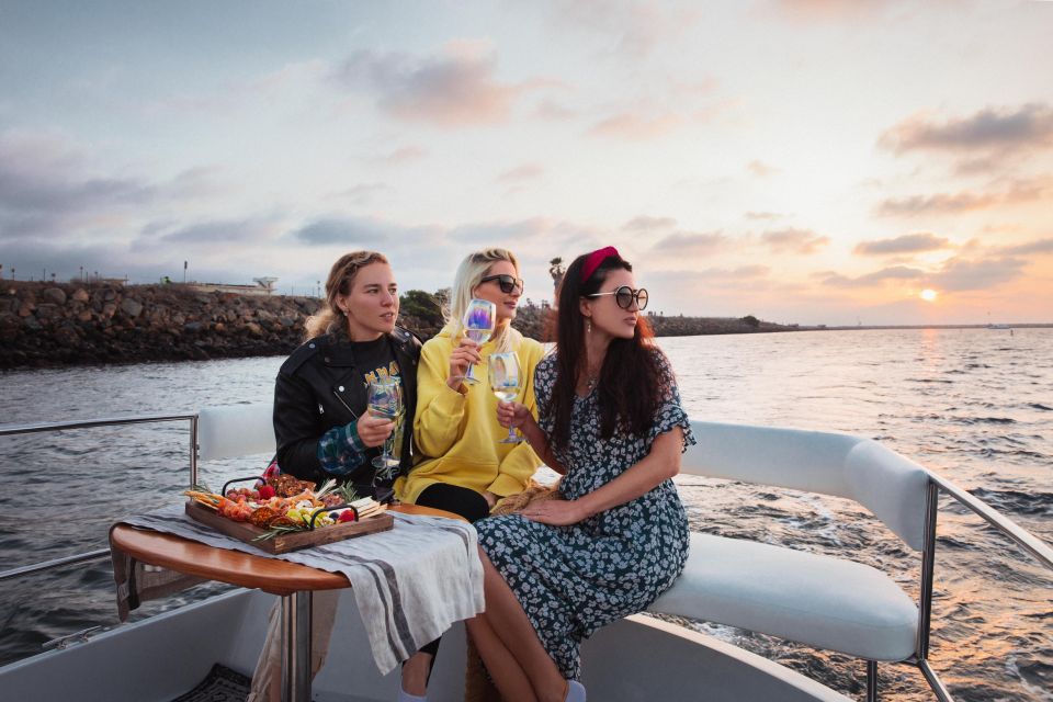 Los Angeles: Luxury Cruise with Wine, Cheese & Sea Lions - Timing matters: late afternoon and sunset are prime choices