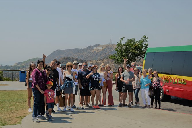 Los Angeles Luxury Private Tour For Up To 7 Passengers - From Venice Beach to the Santa Monica Pier: the classic LA warm-up