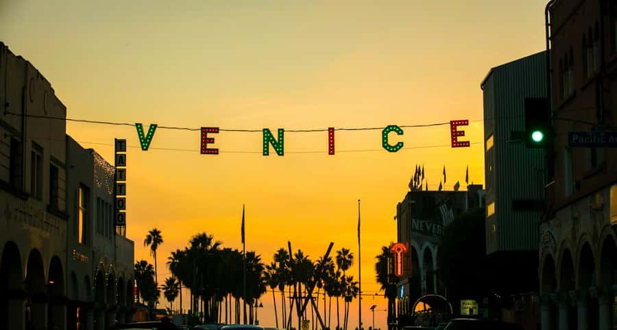 Los Angeles: Luxury Privet Tour - How the route covers iconic LA without getting lost