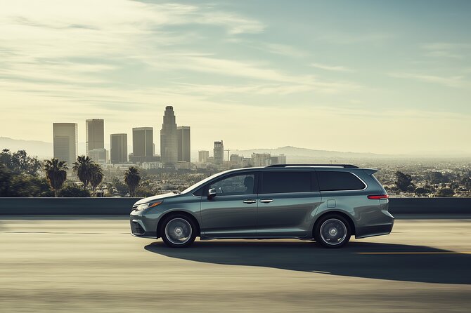 Los Angeles Luxury SUV & Airport Transfer Service - How the Pre-Trip Messaging Reduces Airport Stress