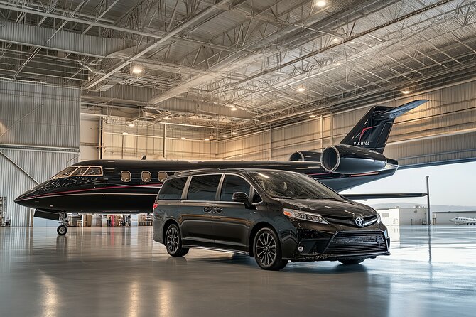Los Angeles Luxury SUV & Airport Transfer Service - Inside the Luxury SUV Ride: Comfort, Help With Bags, and the Cadillac Bonus
