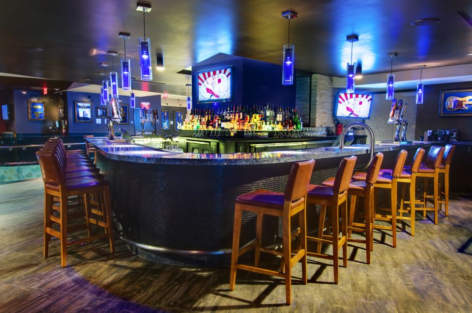 Los Angeles: Meal at the Hard Rock Cafe Hollywood - Drinks and what’s not included: budgeting without getting stuck
