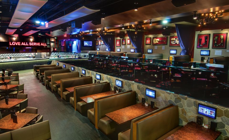 Los Angeles: Meal at the Hard Rock Cafe Hollywood - Price and value at about $42: who this deal makes sense for