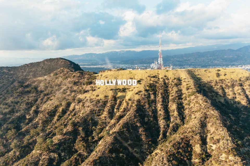 Los Angeles: Private 1-Hour Sightseeing Helicopter Tour - Van Nuys Check-In: Where Your Tour Starts
