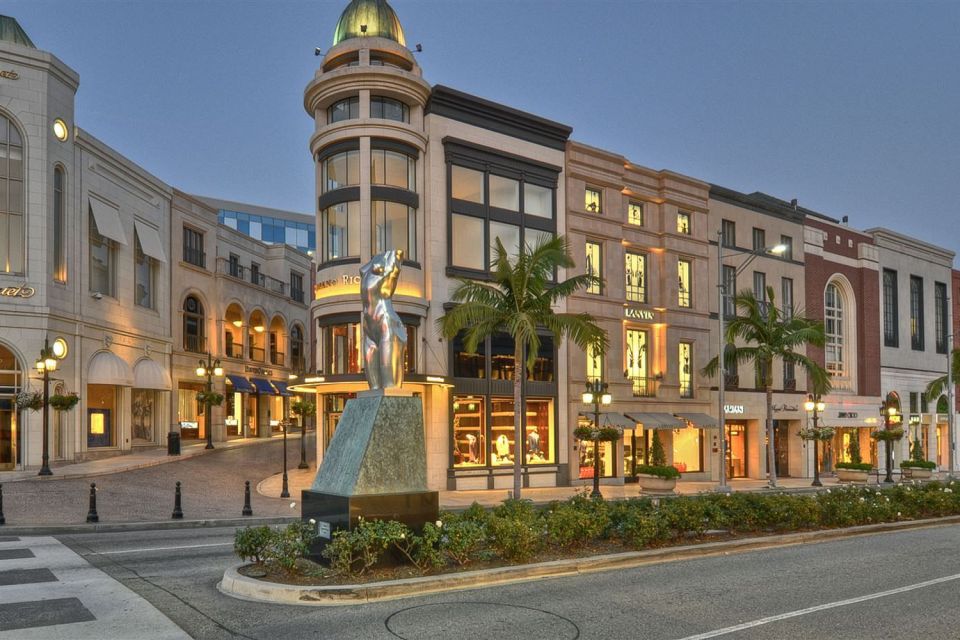 Los Angeles: Private 3-Hour Tour by SUV - The Signature Drives: Sunset Boulevard and Mullholland Drive Views