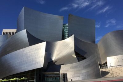 Los Angeles Private Full-Day Tour - Getting Picked Up and Settling In Before the Icons Begin