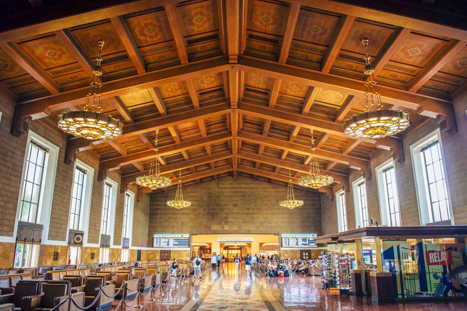 Los Angeles: Small Group Sightseeing Tour - Food-Stop Reset at The Grove: Farmer’s Market and a trolley-style break