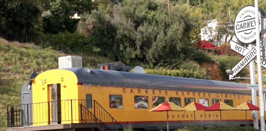 Los Angeles: The LA Highlights Tour - Hollywood and Beverly Hills: Walk of Fame, iconic theaters, and celebrity-house viewpoints