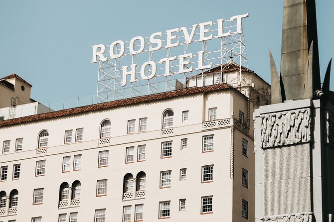 Lost Souls of Hollywood Blvd: a Smartphone Audio Ghost Tour - Haunted stops on Hollywood Boulevard, one by one (1.5 miles)
