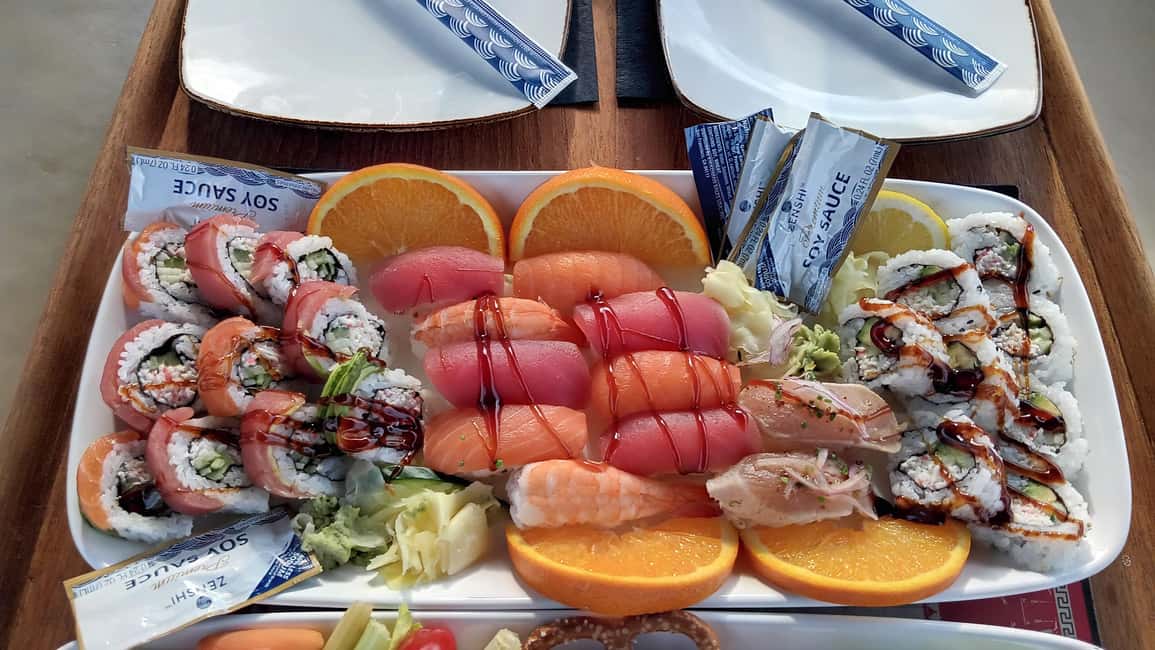 Marina Del Rey: A Romantic Boat Cruise with Sushi & Wine - Key highlights at a glance