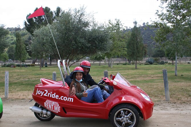 Mini-Car Sunrise Tour in Hollywood with Breakfast - Pickwick Bowl: filming history and classic entertainment energy
