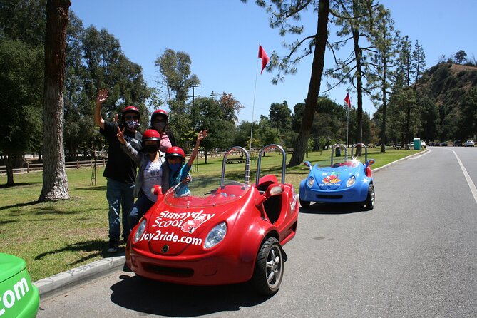 Mini-Car Sunrise Tour in Hollywood with Breakfast - The mini-car setup: simple driving, real safety rules