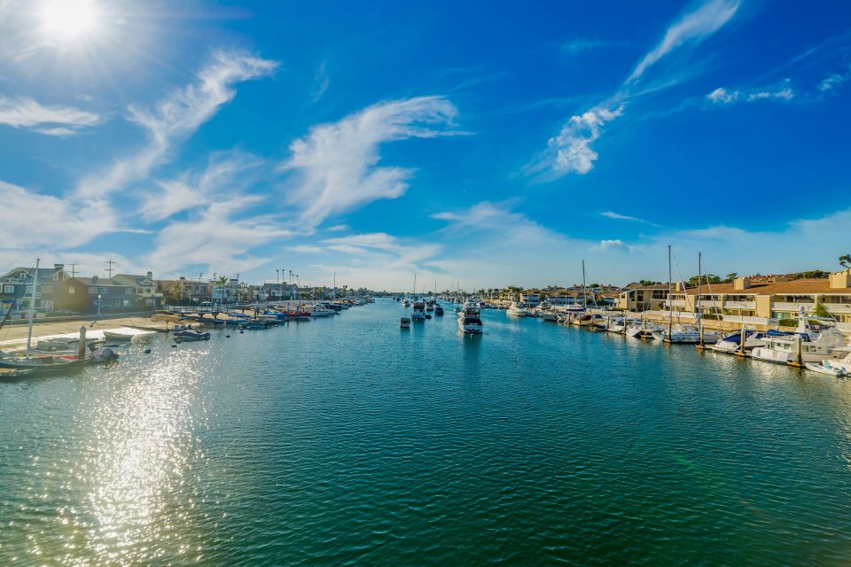 Newport Beach: Champagne and Brunch Buffet City Cruise - Open-Air Roof Deck vs. Comfortable Interiors: Where to Spend Your Time