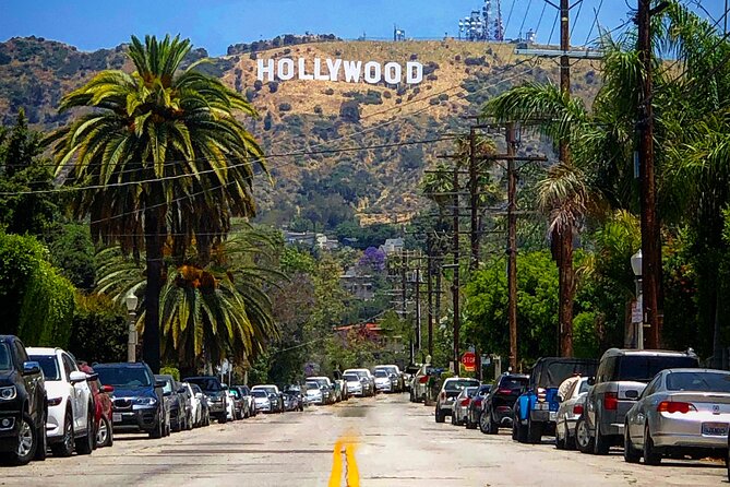 Perfect 5 ½ Hour LA & Hollywood Tour from Santa Monica - Sunset Strip and Beverly Hills drive-bys: stories on the move
