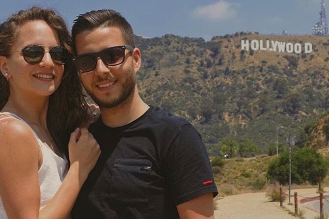 Private 3-Hour Hollywood to Beverly Hills Tour - Capitol Records, the Hollywood Sign, and Hollywood Hills Lookouts
