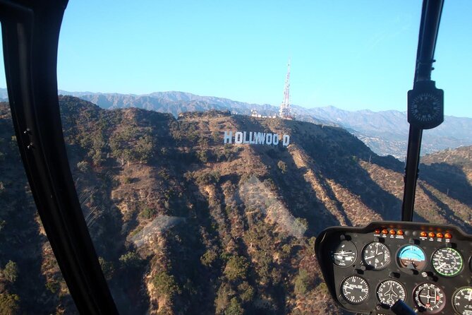 Private Helicopter Ride to Hollywood Sign - What’s Included, What’s Not, and Small Comforts That Matter