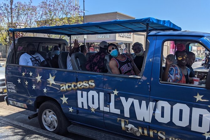 Private Hollywood, Beverly Hills & Celebrity Homes Bus Tour - Mulholland Drive and the Hollywood Sign views: the best kind of “wow” driving