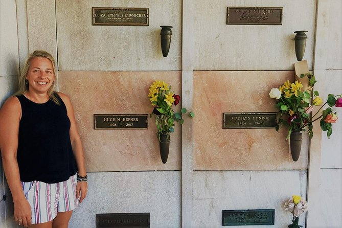 Private Luxurious Tour of Los Angeles - Ending with Hollywood elite resting places