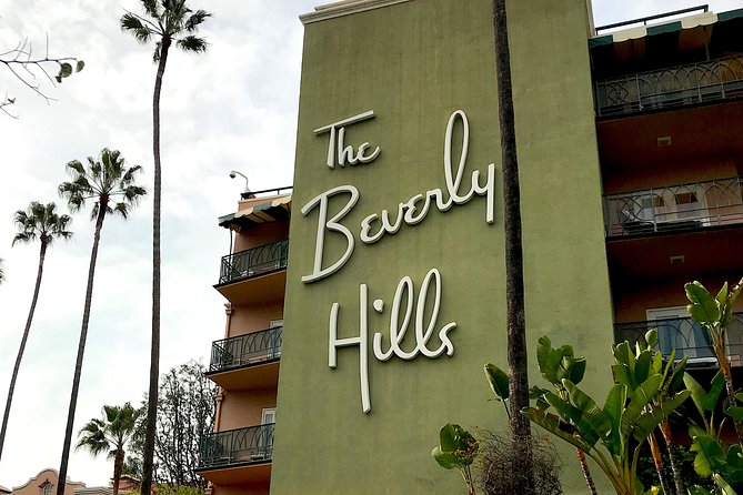 Private Scandals and Ghost Tour of Hollywood and Beverly Hills - Beverly Hills Hotel area and an undercover sting moment
