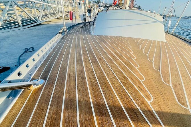 Private Therapy Sailing Adventure - Marina del Rey to the open bay: why this sail starts strong