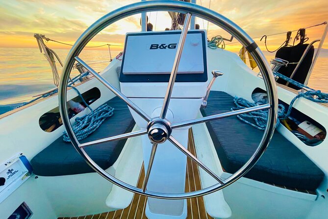 Private Therapy Sailing Adventure - The Santa Monica Bay sight route: Marina del Rey, then Venice