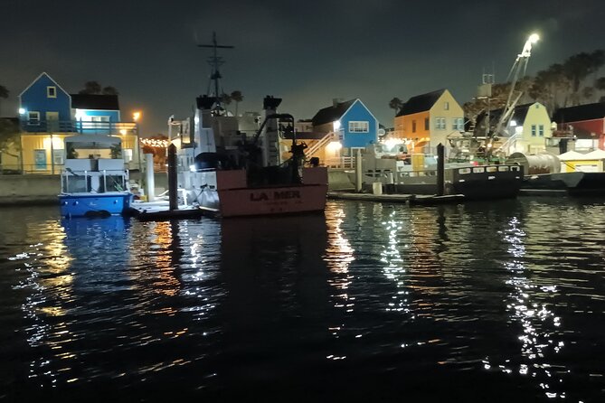 Romantic Luxury Boat Cruise with Wine Cheese Sea LionTours - Marina Del Rey, sea lions, and a cruise that actually feels romantic