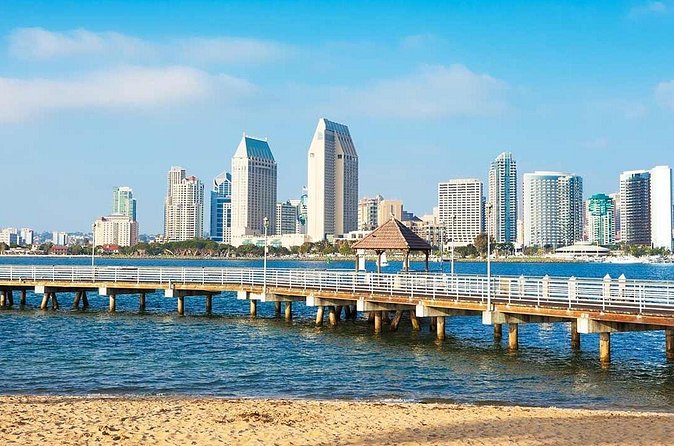 San Diego Private Tour - Aircraft Carrier and Sea Port Village: The USS Midway Area Moment