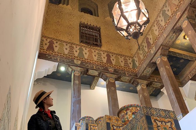 Santa Barbara Private Tour and Wine Tasting Experience from LA - Santa Barbara County Courthouse tilework and clock-tower views