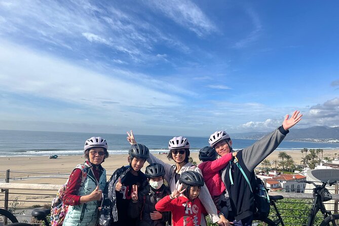 Santa Monica and Venice Beach 3-Hour Bike Guided Tour - A 3-hour Santa Monica-to-Venice ride that actually helps you understand the coast