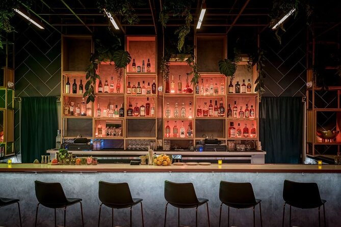 Santa Monica Bar & Club Crawl - Timing and the meetup: how to keep the night smooth