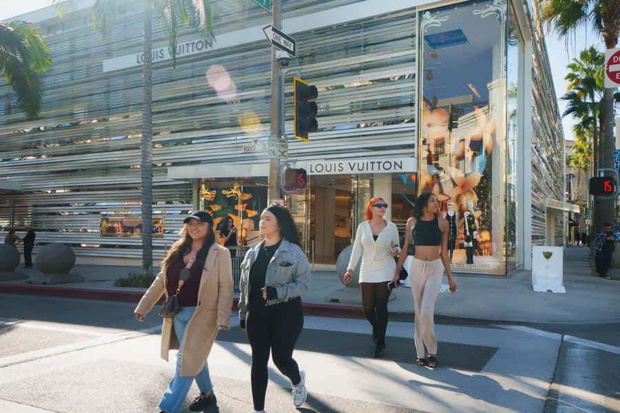 Santa Monica: Best of LA Tour with 3 Iconic Stops - Riding Through LA Icons: Beverly Hills, Wilshire, and the Sunset Strip
