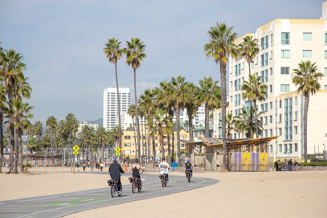 Small-Group Electric Bike Tour of Santa Monica and Venice - How the pacing feels on a 3-hour ride