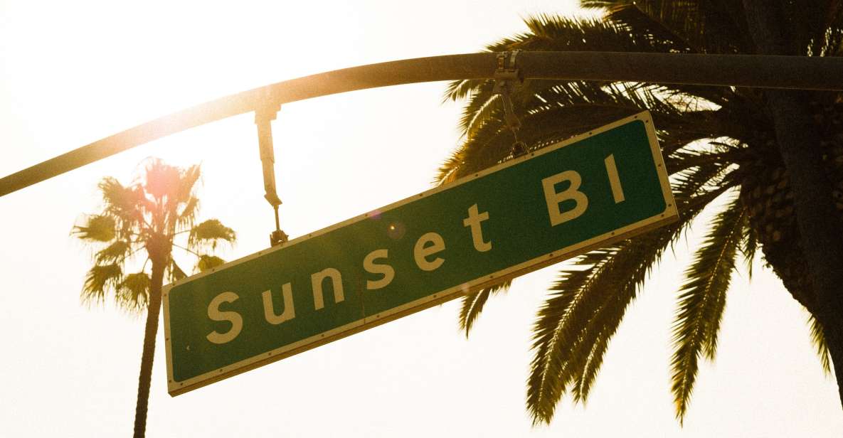 Sunset Strip True Crime and Haunted Tales Walking Tour - The guide, the slideshow, and how stories stay clear