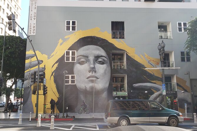The History and Architecture of Downtown Los Angeles - Bunker Hill’s free art stops: MOCA and The Broad