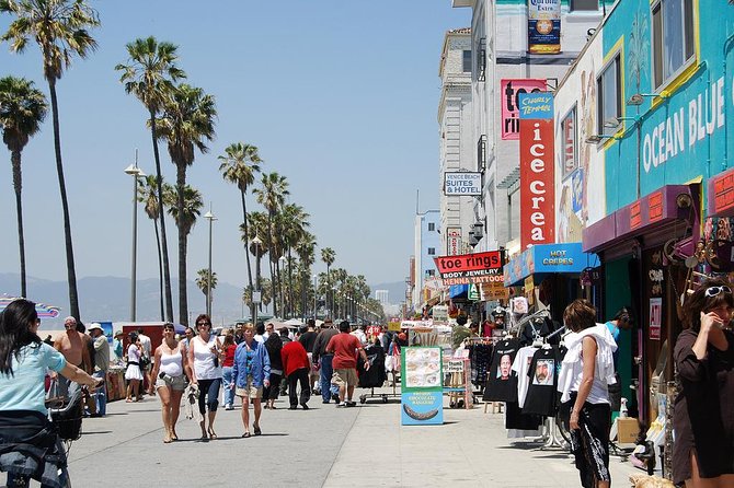 The Ultimate Venice Beach Experience - What This Venice Beach Tour Feels Like (In Plain English)