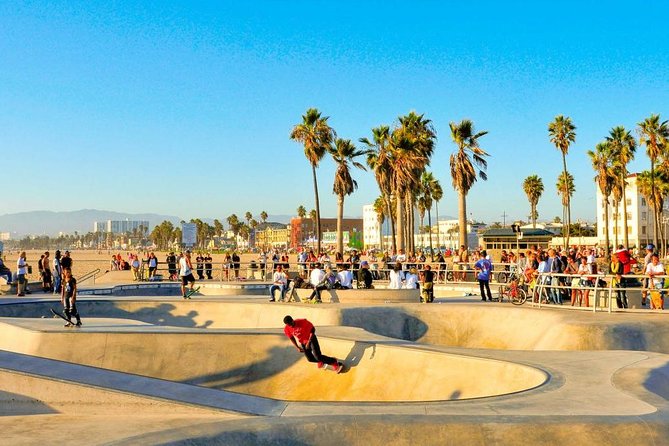 The Ultimate Venice Beach Experience - Price and Value: $50 for a Guided “Hits + Contrasts” Walk