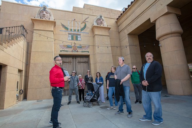 Total Hollywood Experience with Walk of Fame and Celebrity Homes Tour - Hollywood Sign viewpoint plus Mulholland Drive: the photo stop you’ll actually use