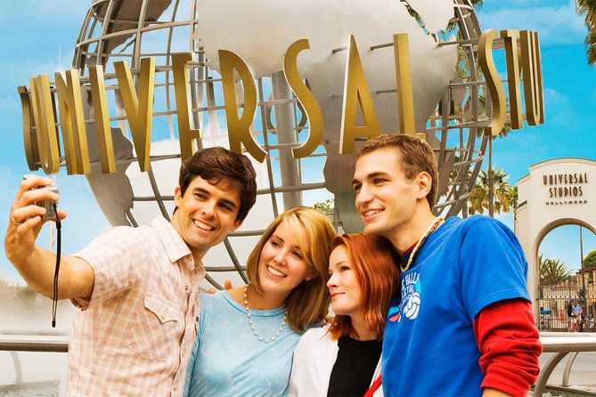 Universal Studios Hollywood & Celebrity Homes Tour Package - Hollywood Hills by bus: what the celebrity-home part really feels like