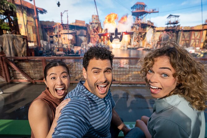 Universal Studios Hollywood General Admission Ticket, California - Live Shows: WaterWorld and DreamWorks Theatre