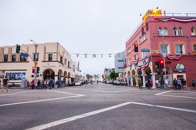 Venice Beach LA Food Tour - Teddy’s Red Tacos / Amigos Birria Tacos Venice: the birria hit