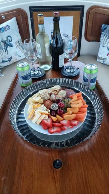 Venice Beach & Malibu View Boat Cruiser- Music Wine Sealions - What You Get to Drink (and How Food Options Usually Work)