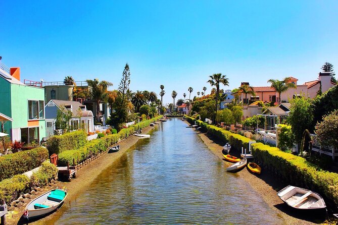 Venice Beach: Personalized Self-Guided App Tour - Venice Canals Walkway: a quieter Venice detour