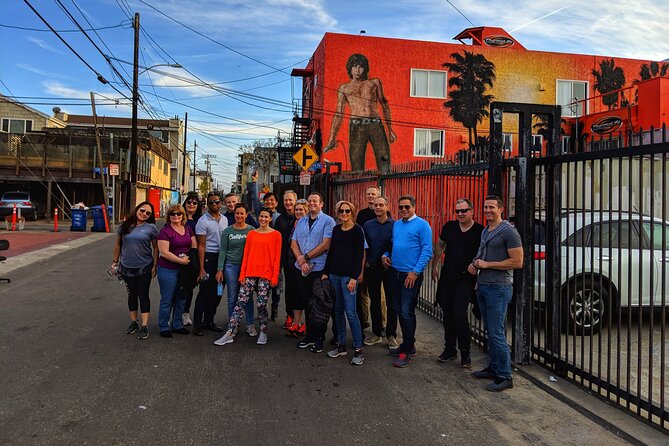Venice Vibrations Public Bike Tour Experience - Abbot Kinney Boulevard: fashion street plus a hard historical lesson